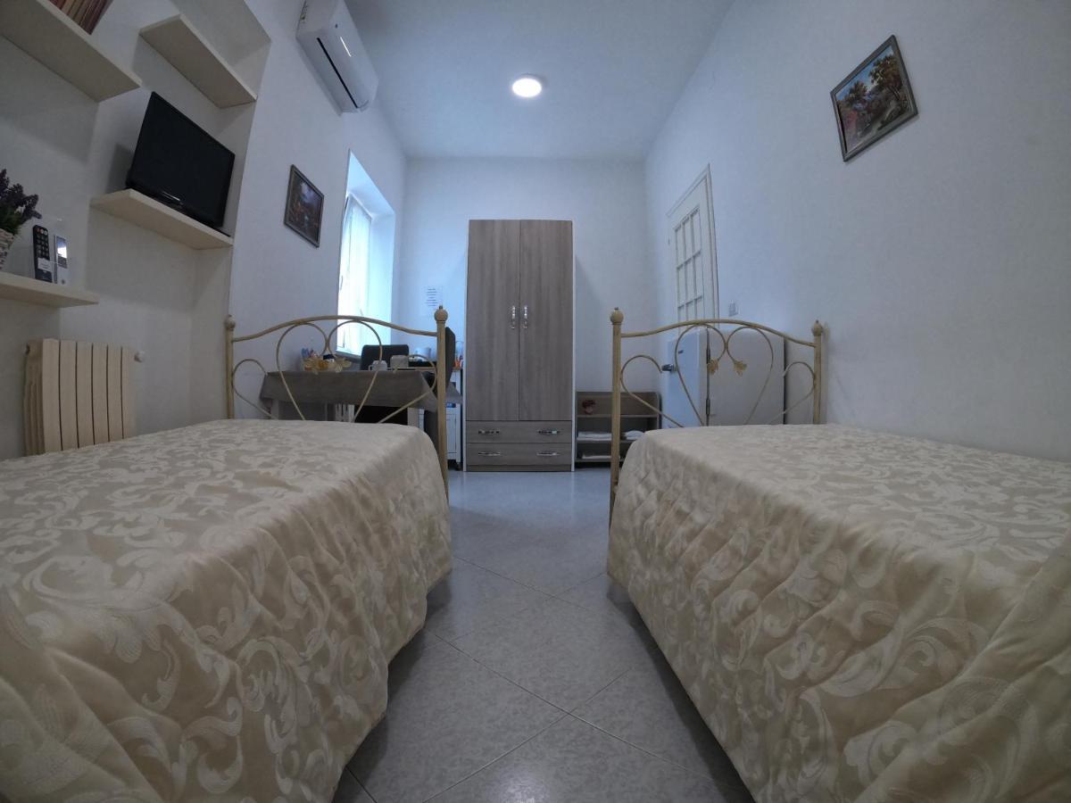 Ostello Villafranca Pignola Εξωτερικό φωτογραφία