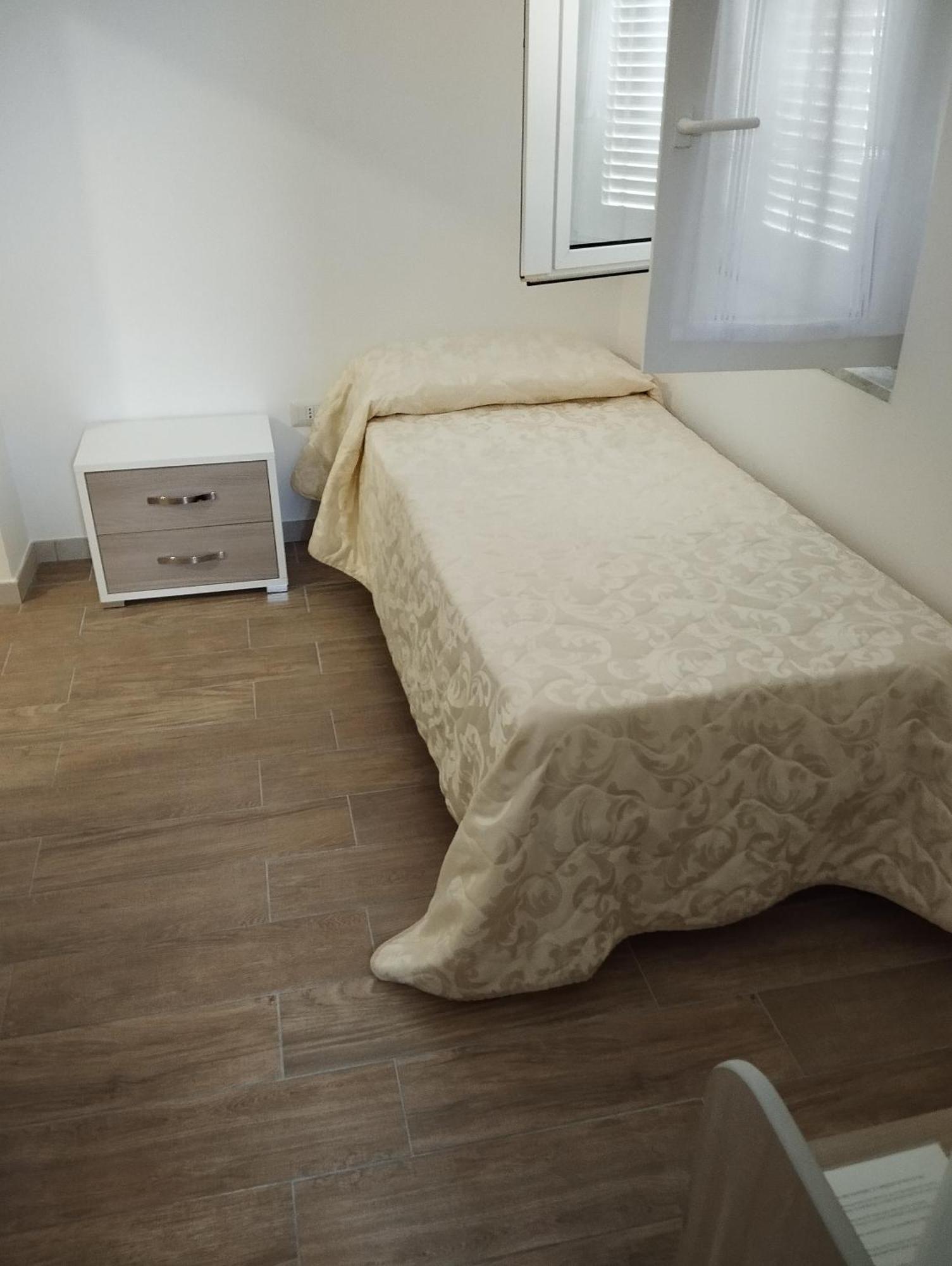 Ostello Villafranca Pignola Εξωτερικό φωτογραφία