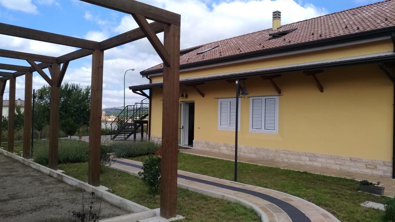 Ostello Villafranca Pignola Εξωτερικό φωτογραφία