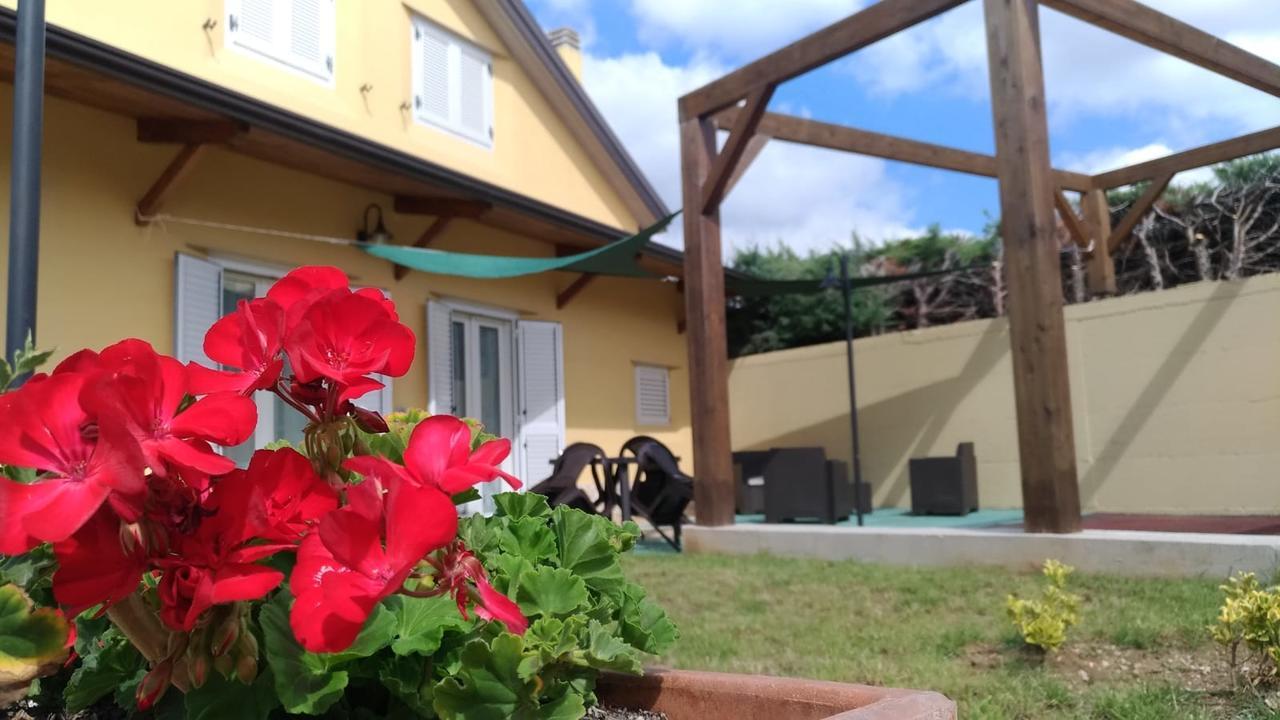 Ostello Villafranca Pignola Εξωτερικό φωτογραφία