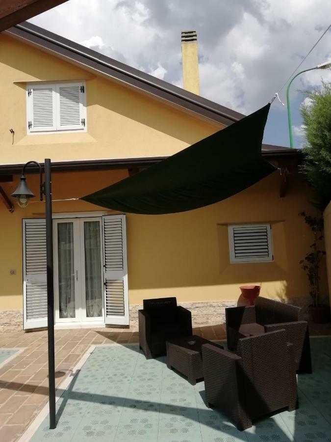 Ostello Villafranca Pignola Εξωτερικό φωτογραφία